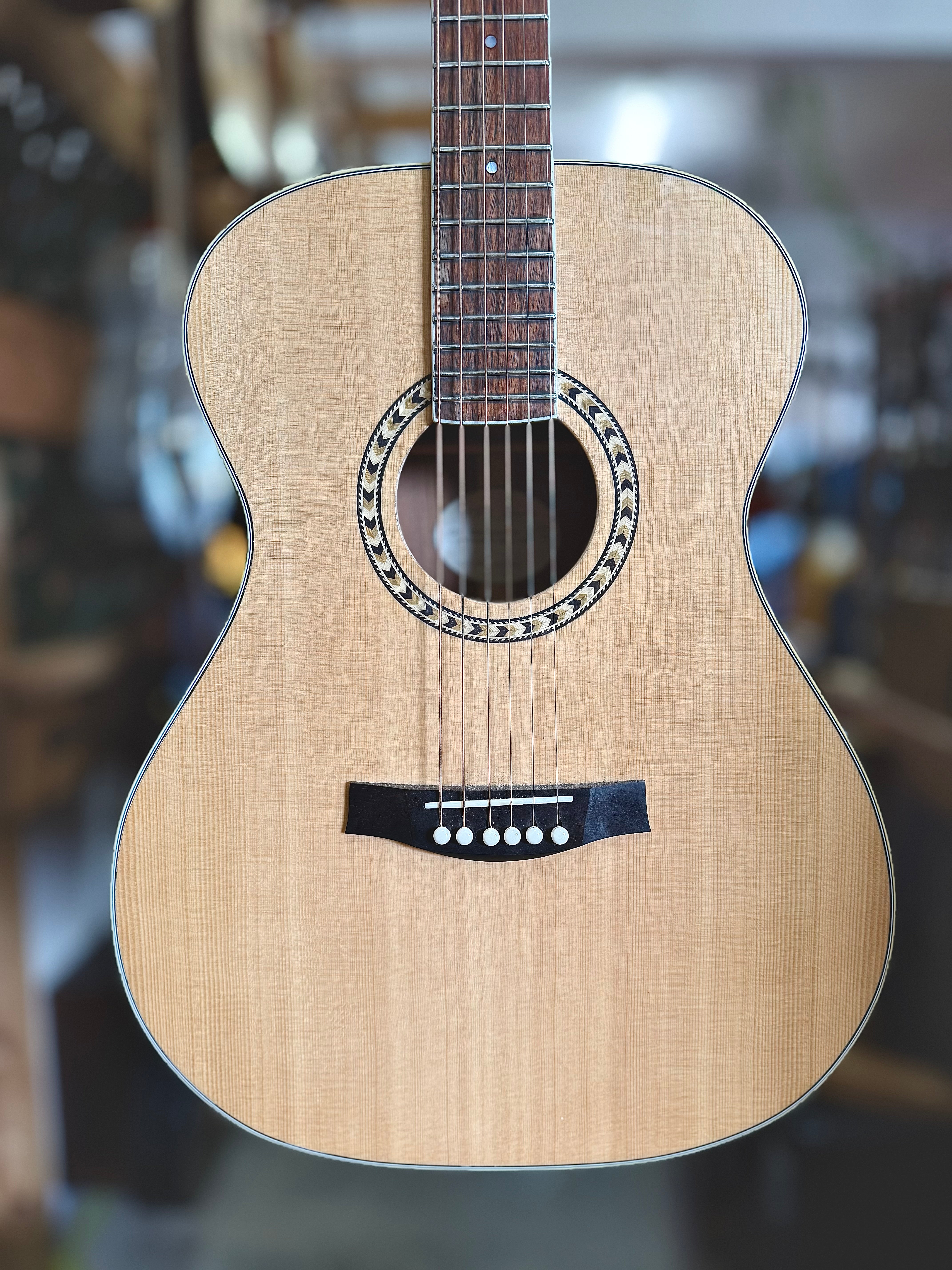 Zenner | Number 018 | OM Size Acoustic | Australian Made Zenner | Number 018 | OM Size Acoustic | Australian Made